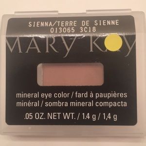 Mary Kay mineral eyeshadow (sienna)